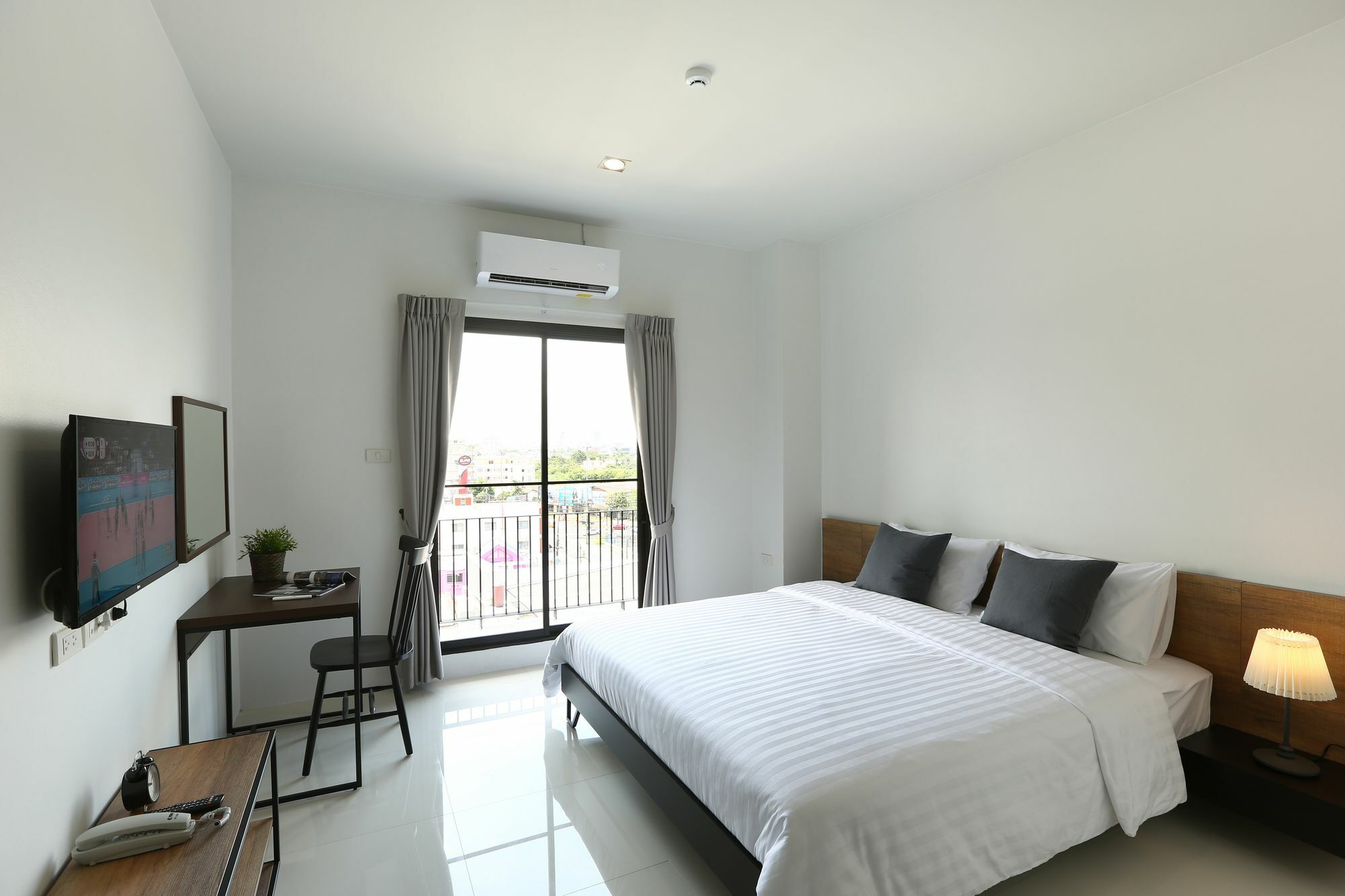 สุข เซอร์วิซ อพาร์ตเมนต์ Aparthotel บ้านคอหงส์ ภายนอก รูปภาพ